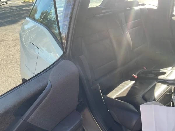2015 BMW i3 - Image 12 of 19