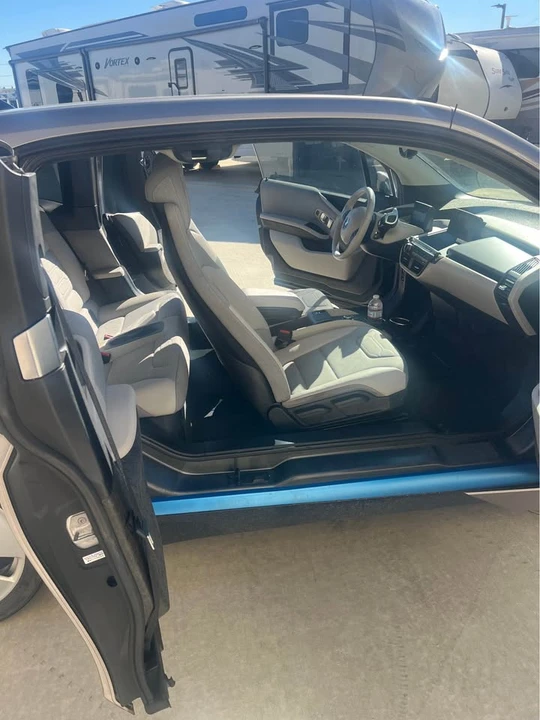 2015 BMW i3 - Image 7 of 7