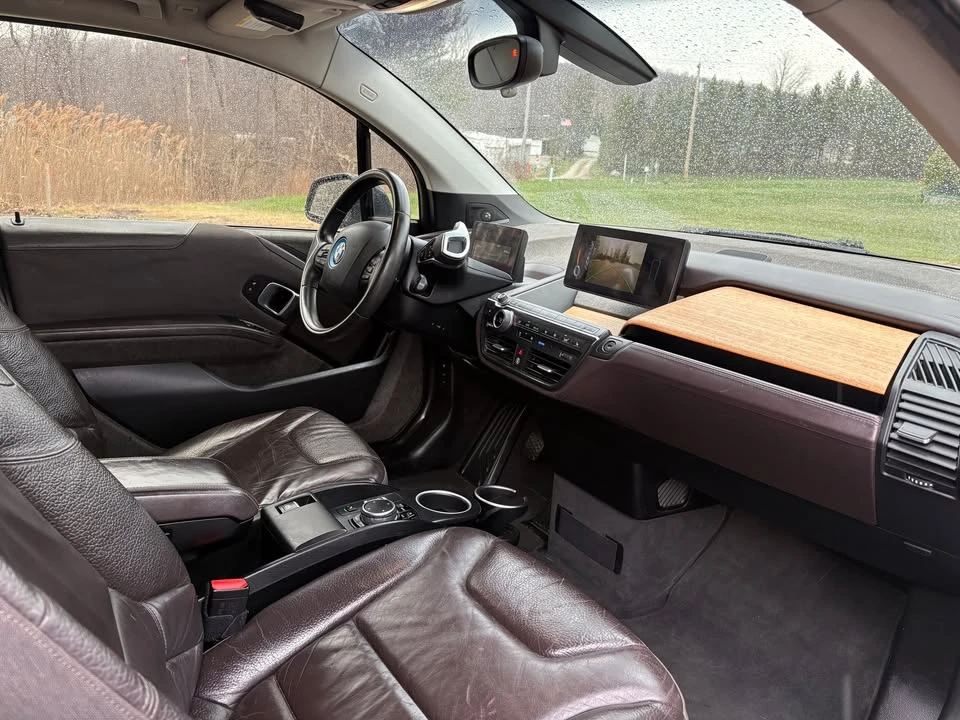 2015 BMW i3 - Image 17 of 20