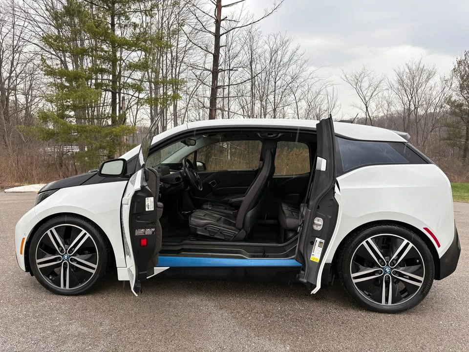 2015 BMW i3 - Image 4 of 20
