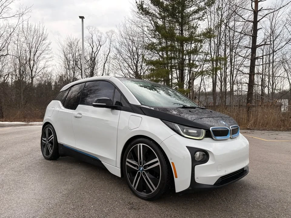 2015 BMW i3 - Image 2 of 20