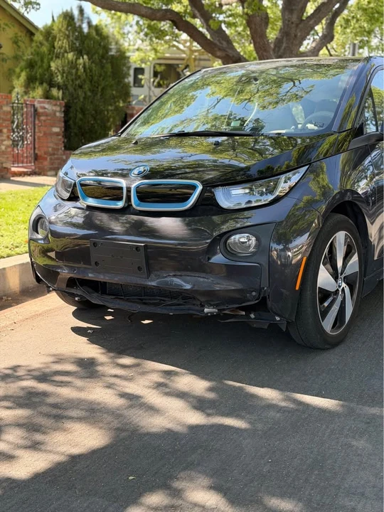 2015 BMW i3 - Image 2 of 14