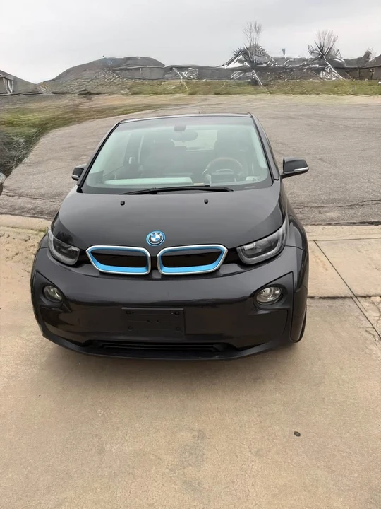 2015 BMW i3 - Image 3 of 13