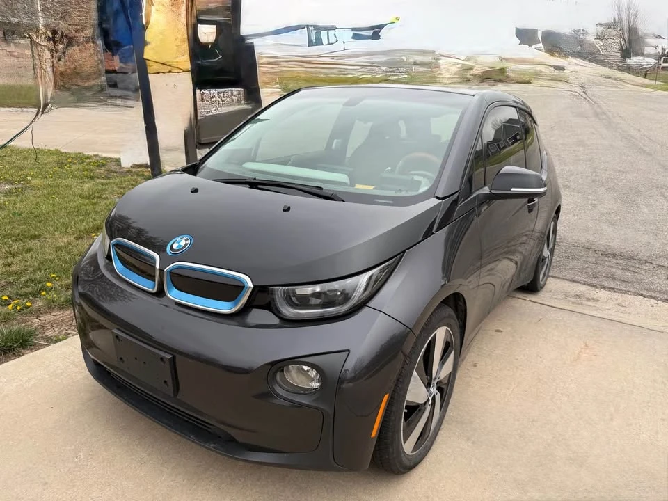 2015 BMW i3 - Image 2 of 13