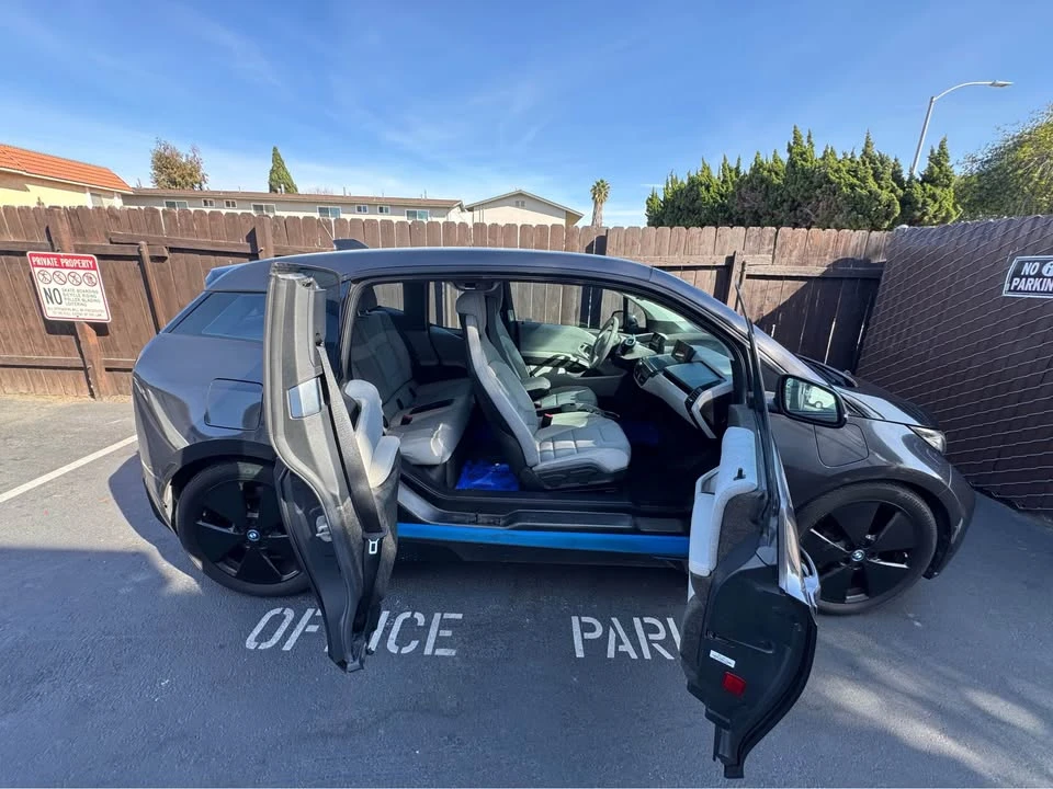 2015 BMW i3 - Image 3 of 7