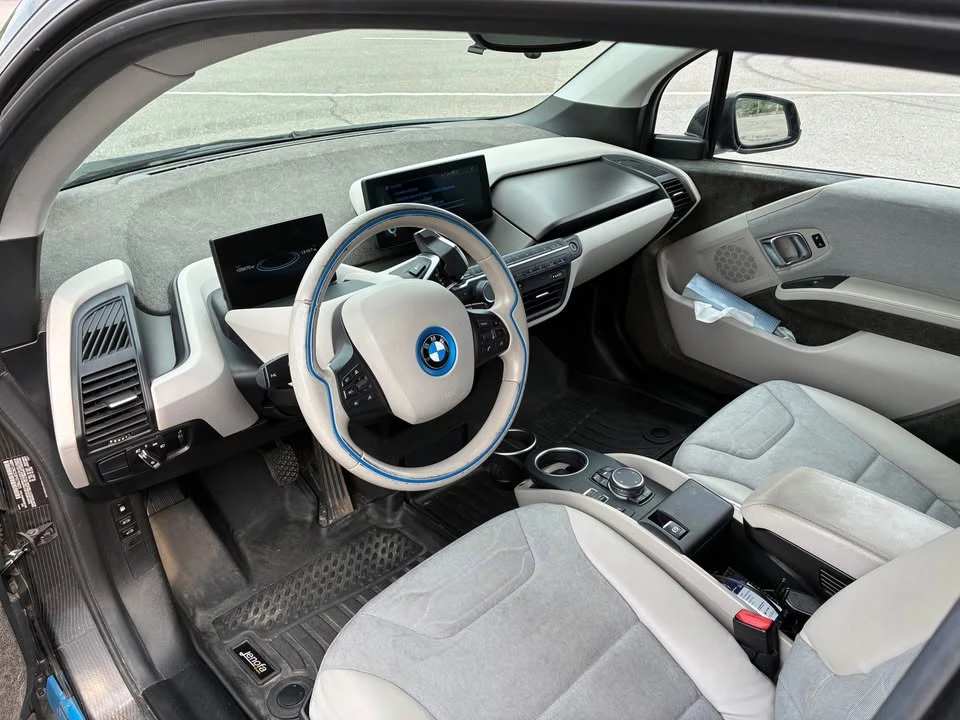 2015 BMW i3 - Image 4 of 12