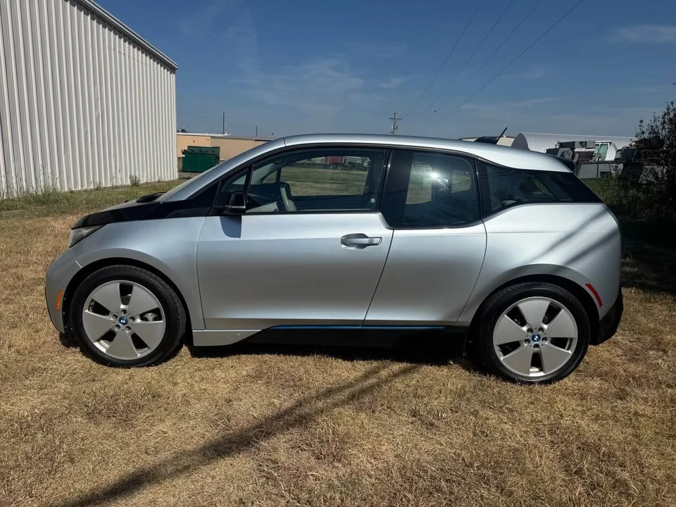 2015 BMW i3 - Image 3 of 19