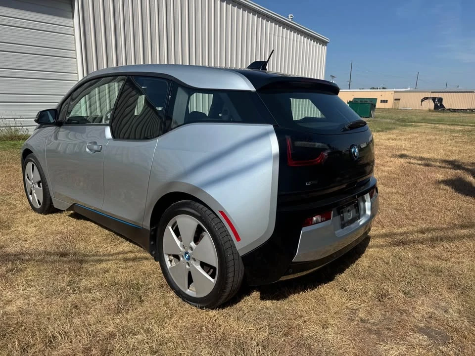 2015 BMW i3 - Image 4 of 19