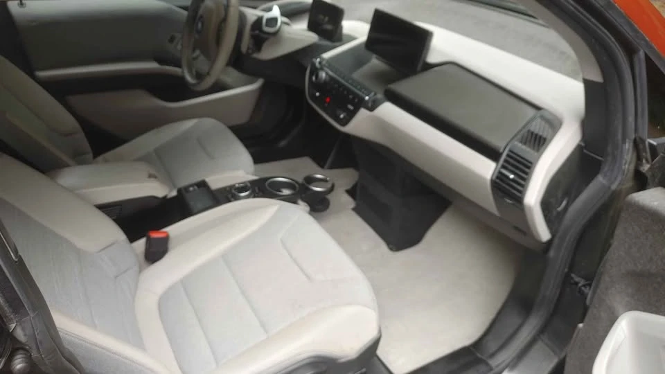 2015 BMW i3 - Image 5 of 5