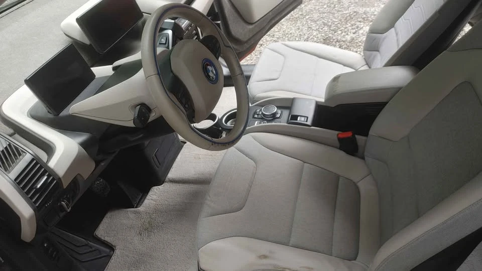 2015 BMW i3 - Image 4 of 5