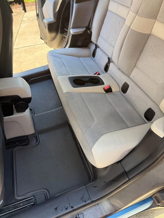 2015 BMW i3 - Image 11 of 20