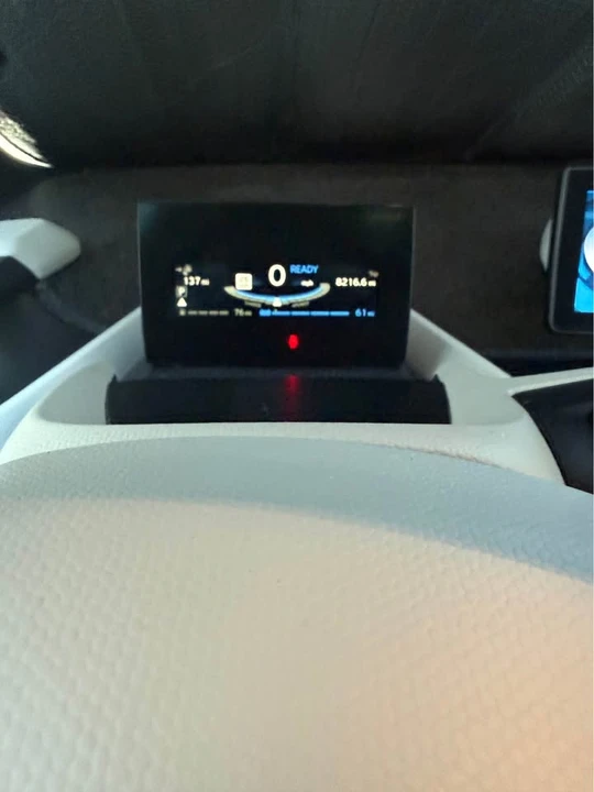 2015 BMW i3 - Image 15 of 20