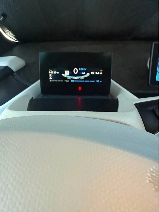 2015 BMW i3 - Image 19 of 20