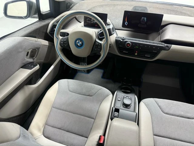2015 BMW i3 - Image 11 of 21