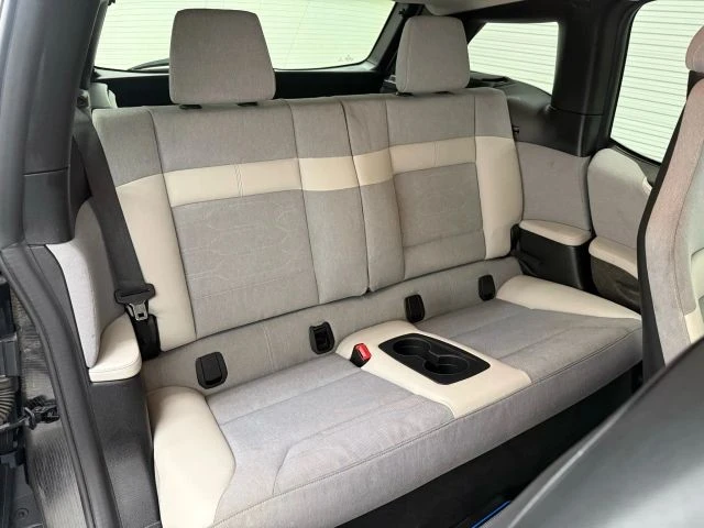 2015 BMW i3 - Image 18 of 21
