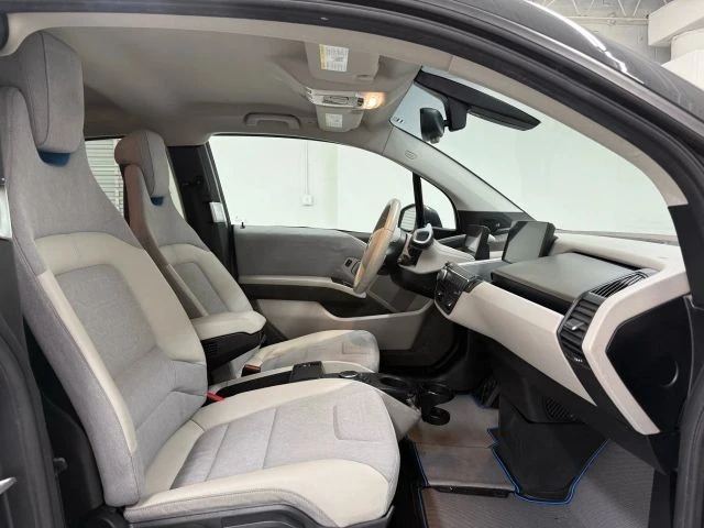 2015 BMW i3 - Image 14 of 21