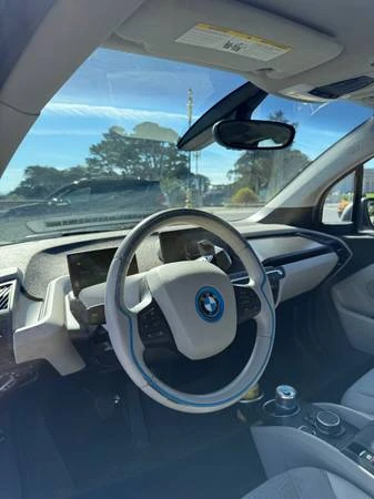 2015 BMW i3 - Image 9 of 11