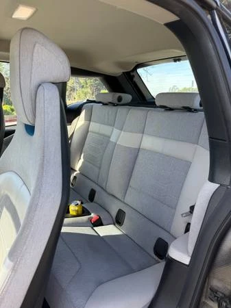 2015 BMW i3 - Image 10 of 11