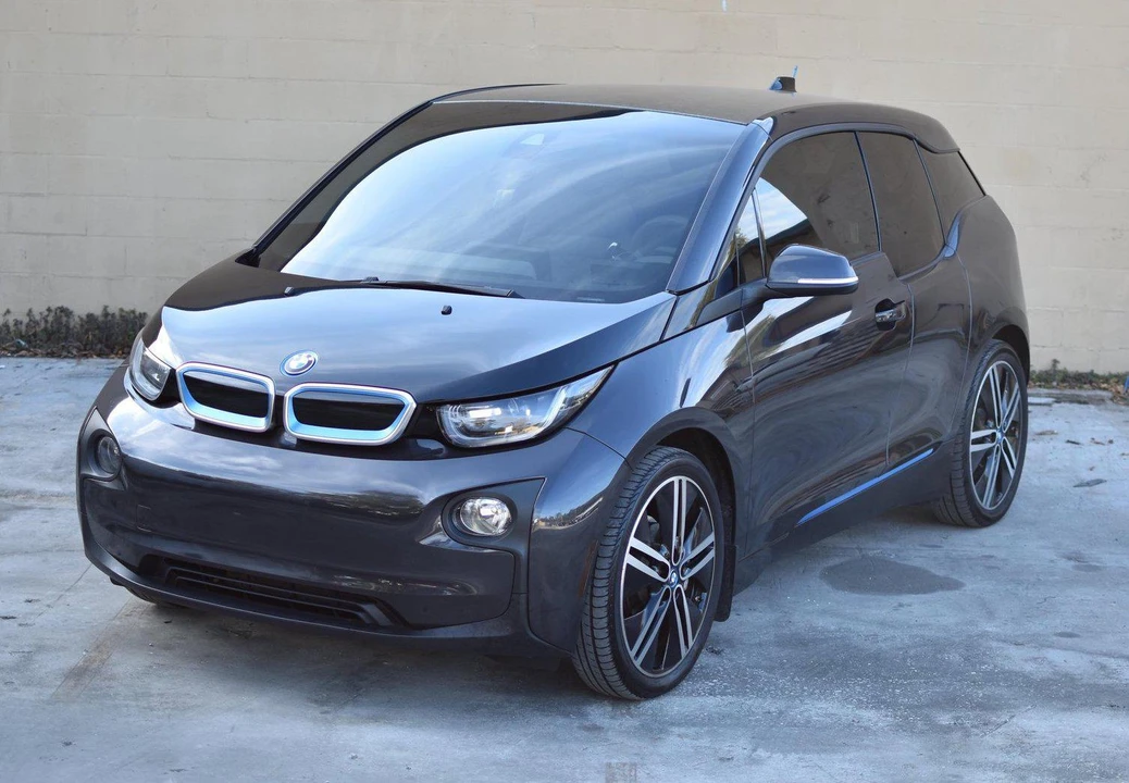 2015 BMW i3 - Image 2 of 2