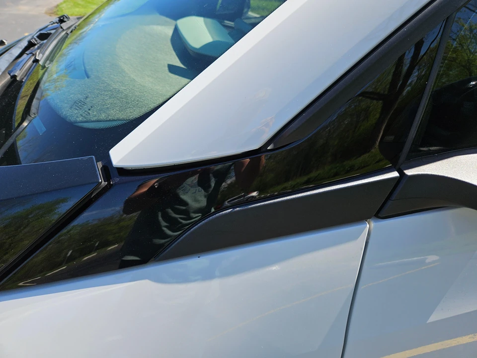 2015 BMW i3 - Image 25 of 31