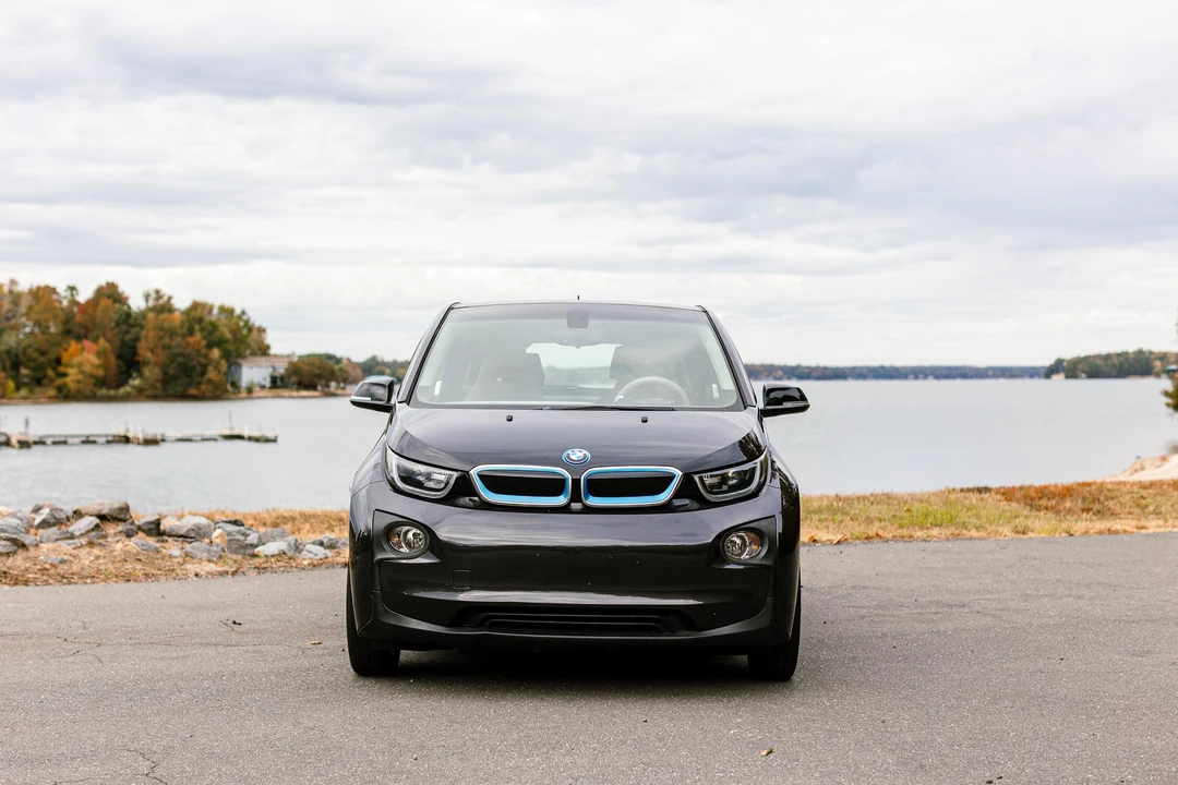 2015 BMW i3 - Image 6 of 31