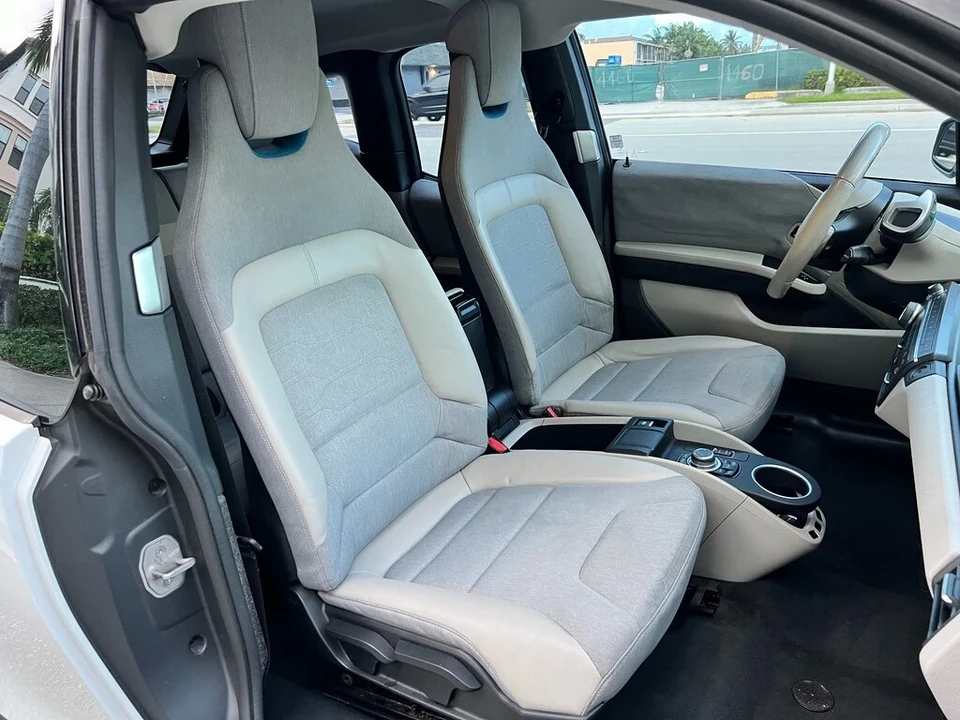 2015 BMW i3 - Image 20 of 21