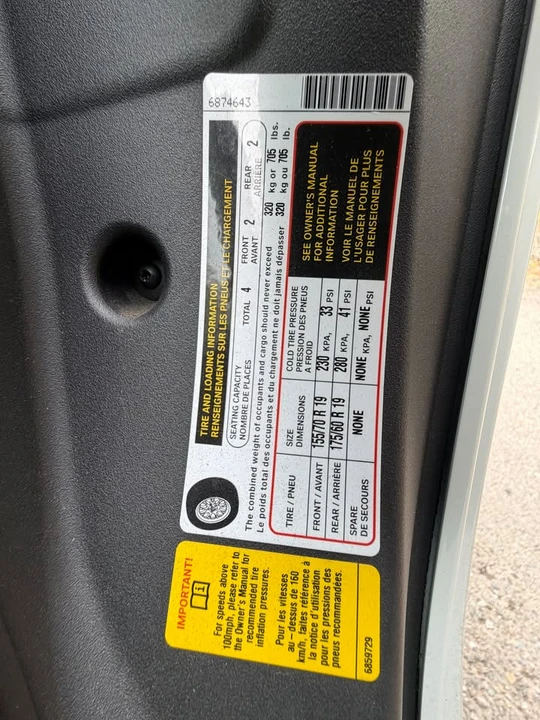 2015 BMW i3 - Image 19 of 19