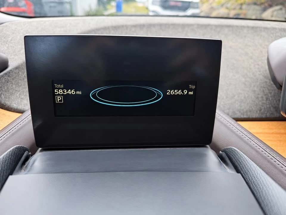 2015 BMW i3 - Image 11 of 19