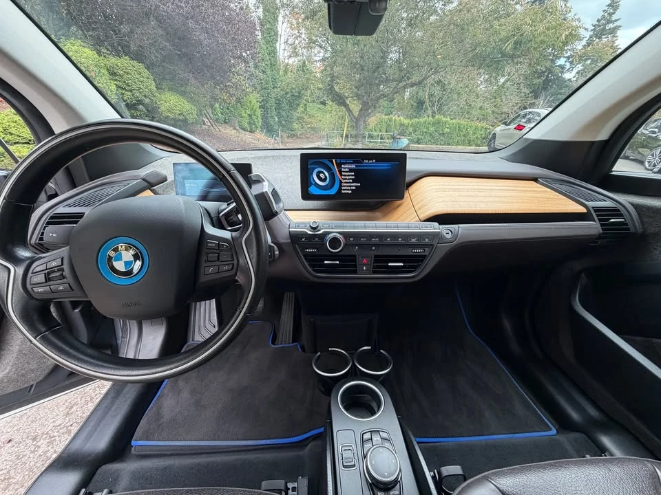 2015 BMW i3 - Image 10 of 19