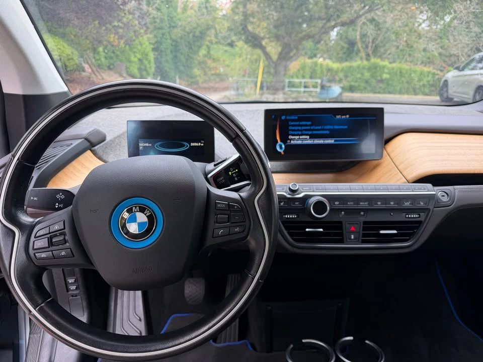 2015 BMW i3 - Image 9 of 19