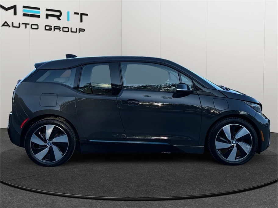 2015 BMW i3 - Image 10 of 21