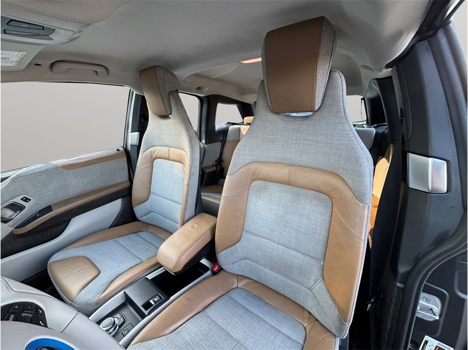 2015 BMW i3 - Image 16 of 21