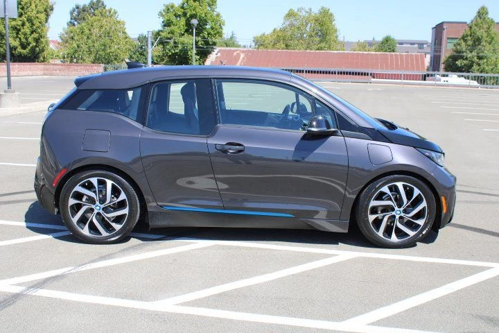 2015 BMW i3 - Image 4 of 18