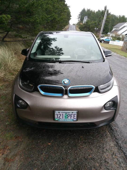 2015 BMW i3 - Image 2 of 2