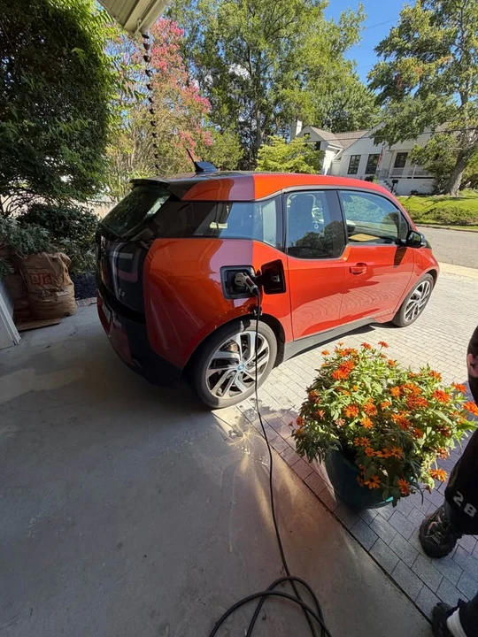 2015 BMW i3 - Image 4 of 10