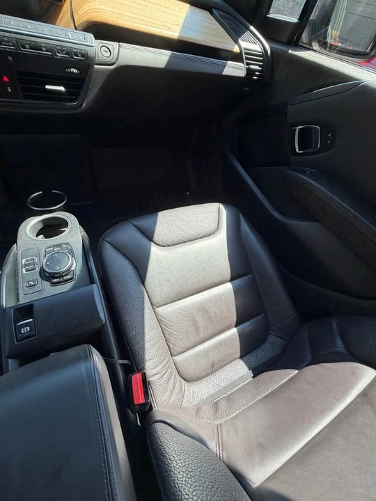 2015 BMW i3 - Image 9 of 10
