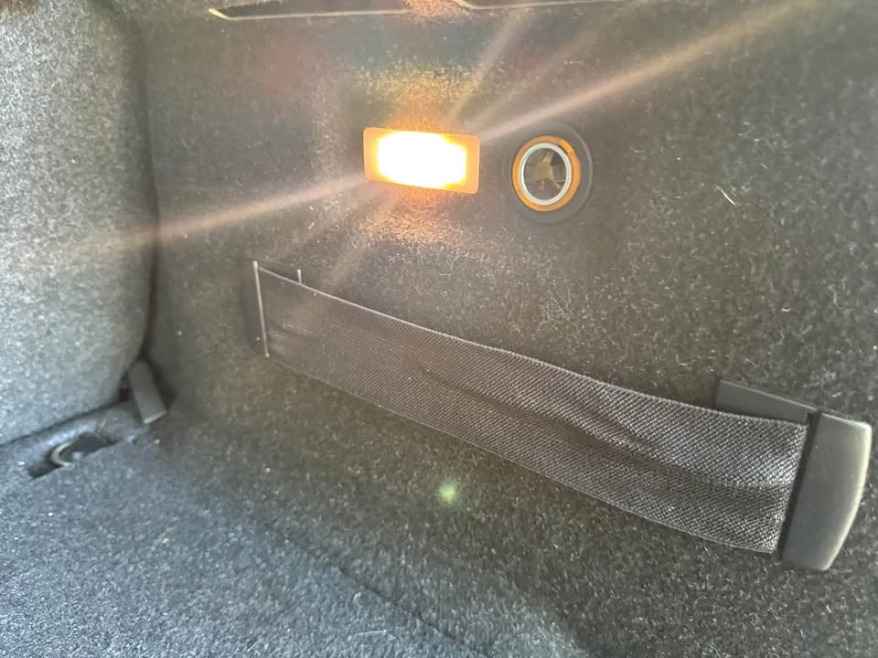 2015 BMW i3 - Image 17 of 20