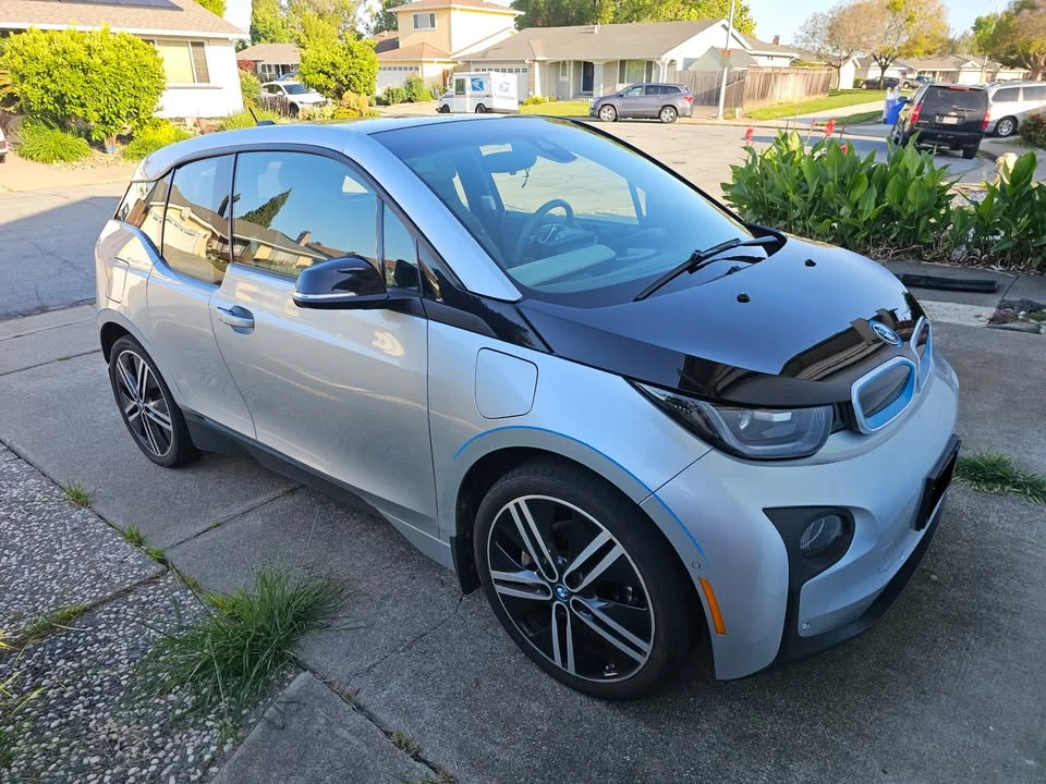 2015 BMW i3 - Image 2 of 8