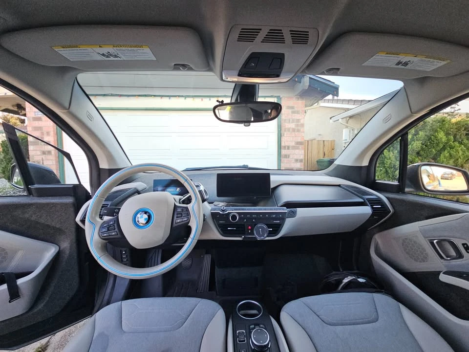 2015 BMW i3 - Image 8 of 8