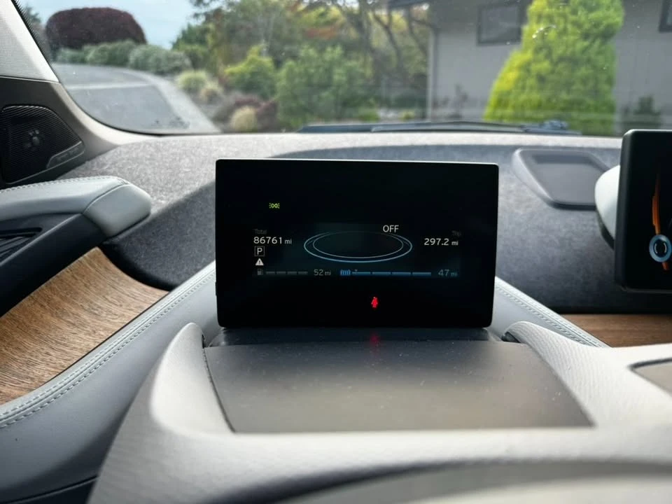 2015 BMW i3 - Image 7 of 7