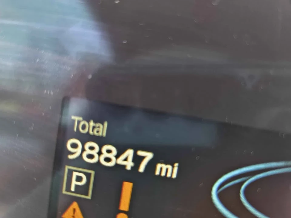 2015 BMW i3 - Image 16 of 17