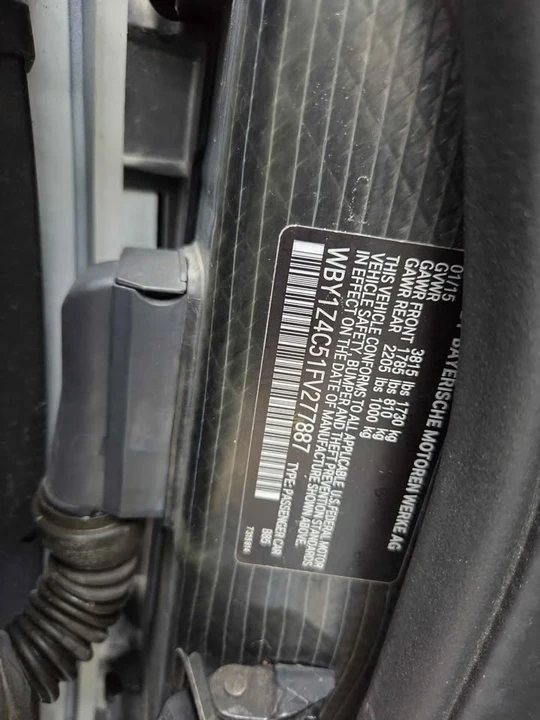 2015 BMW i3 - Image 11 of 17