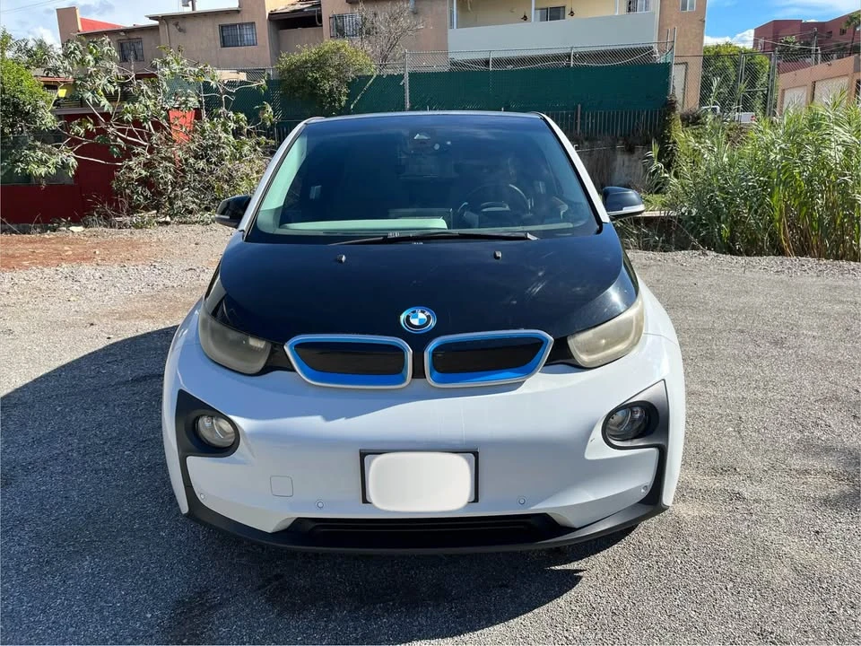 2015 BMW i3 - Image 3 of 17