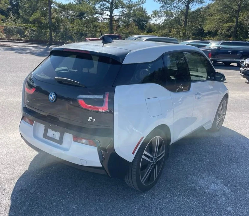 2015 BMW i3 - Image 3 of 13