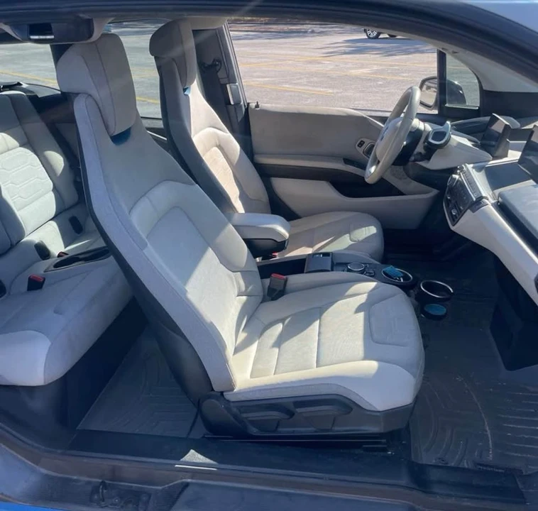 2015 BMW i3 - Image 7 of 13