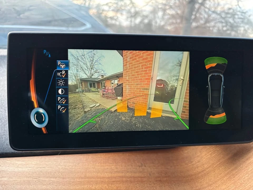 2015 BMW i3 - Image 15 of 20