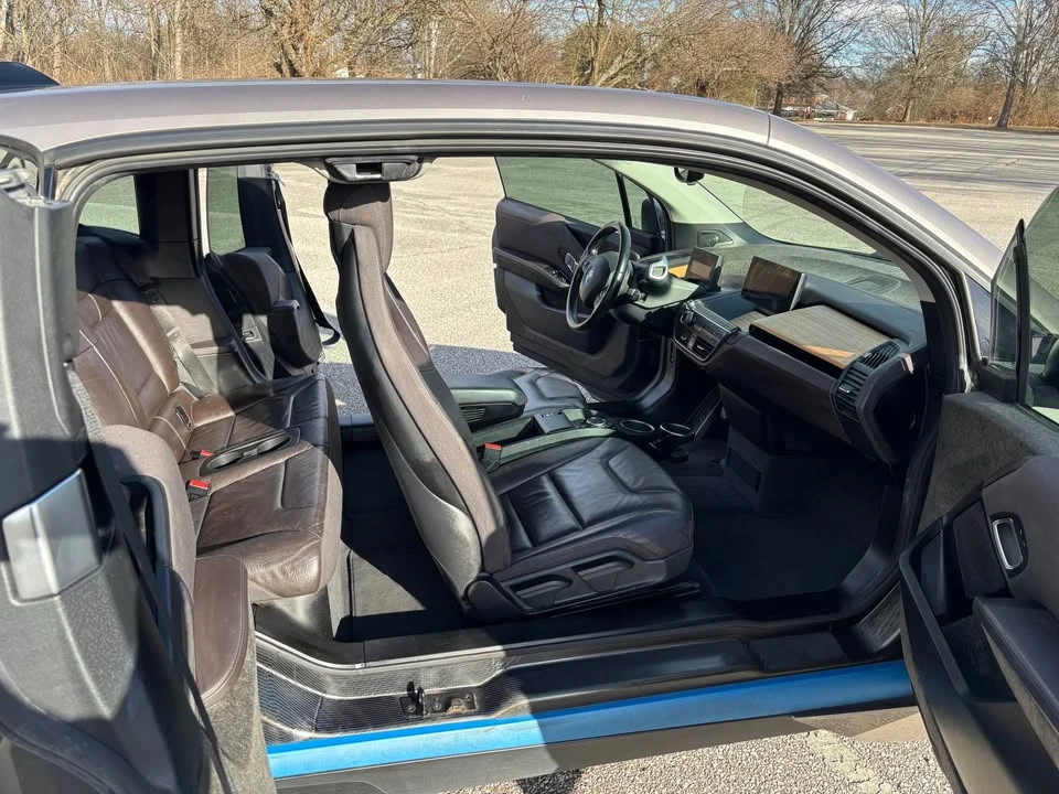 2015 BMW i3 - Image 9 of 20
