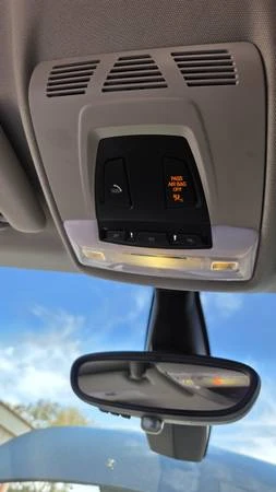 2015 BMW i3 - Image 13 of 21