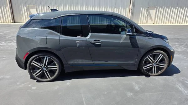 2015 BMW i3 - Image 6 of 21