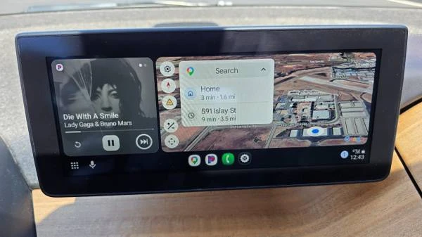 2015 BMW i3 - Image 11 of 21